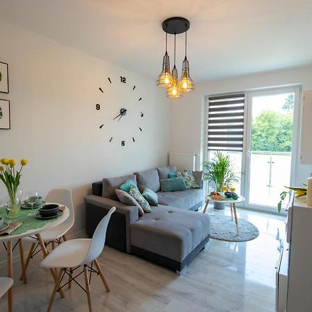 Apartament Laurowa Apartman Tyczyn Kültér fotó